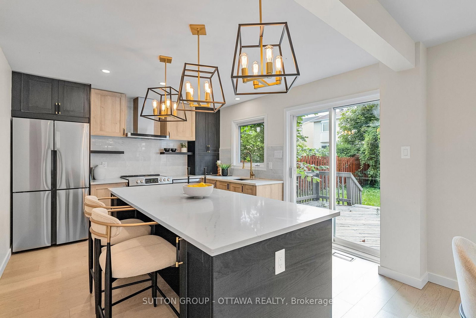 6651 Tooney Drive • Ottawa, ON photo 11