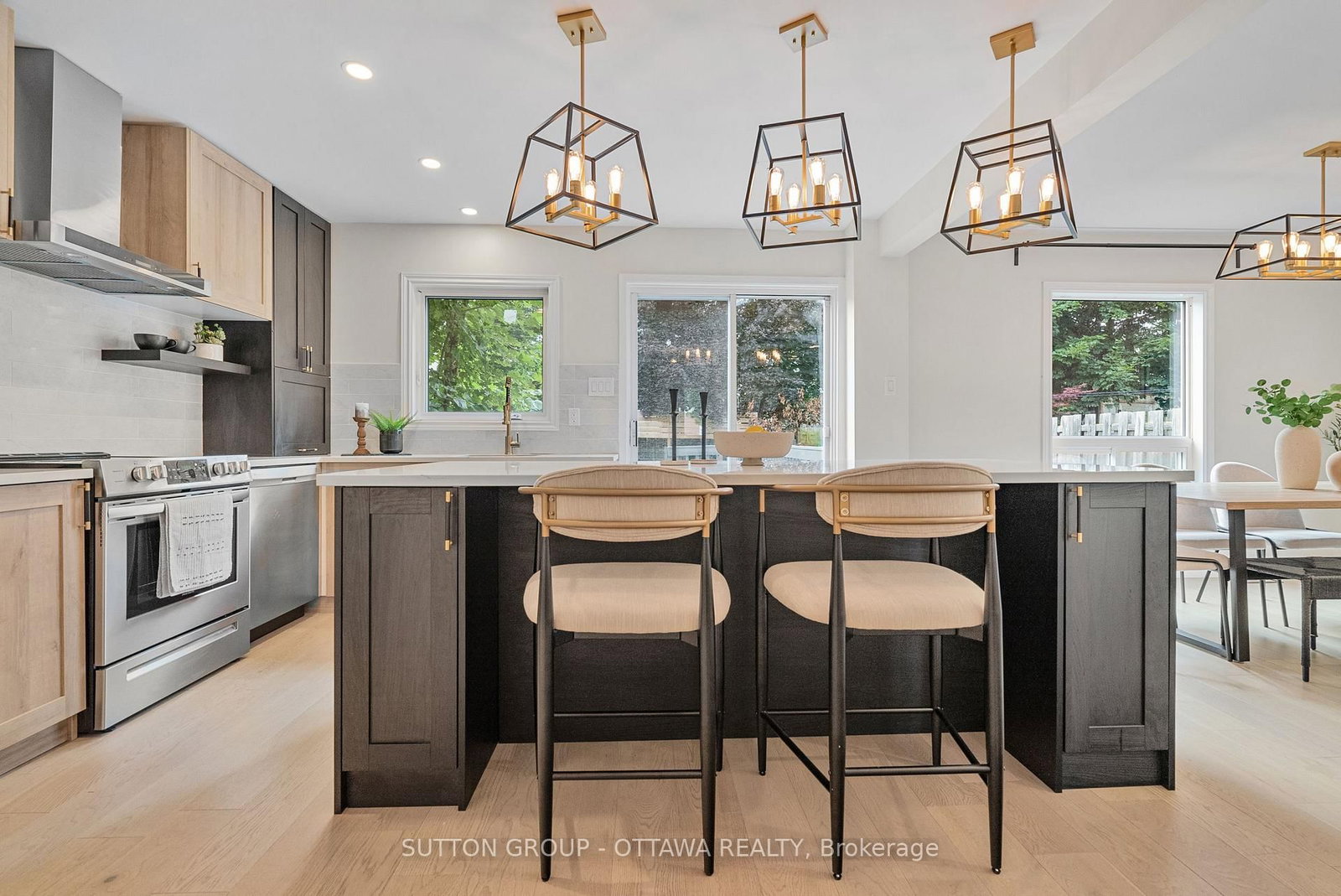 6651 Tooney Drive • Ottawa, ON photo 12