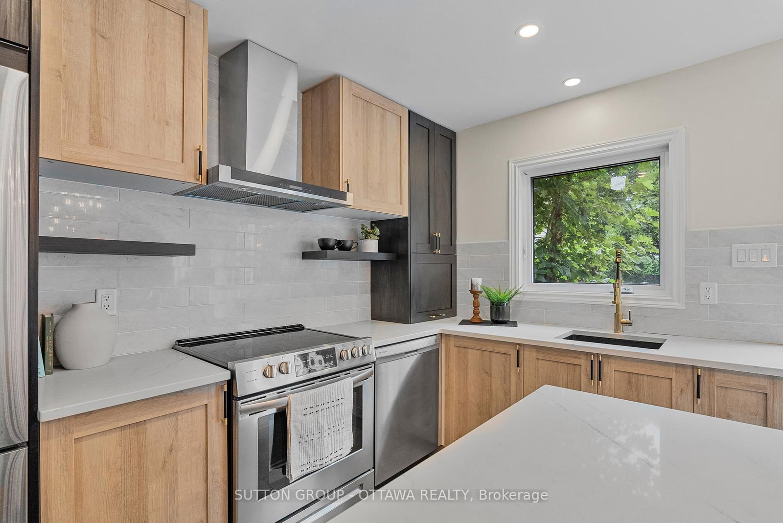 6651 Tooney Drive • Ottawa, ON photo 13