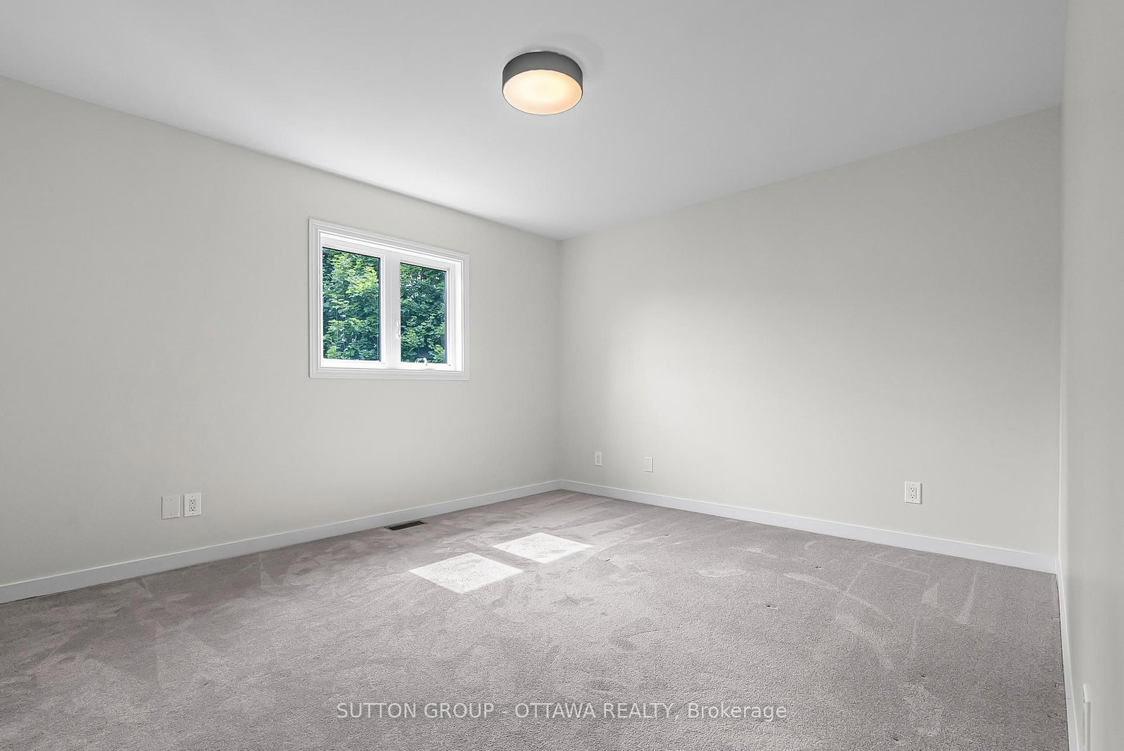 6651 Tooney Drive • Ottawa, ON photo 23