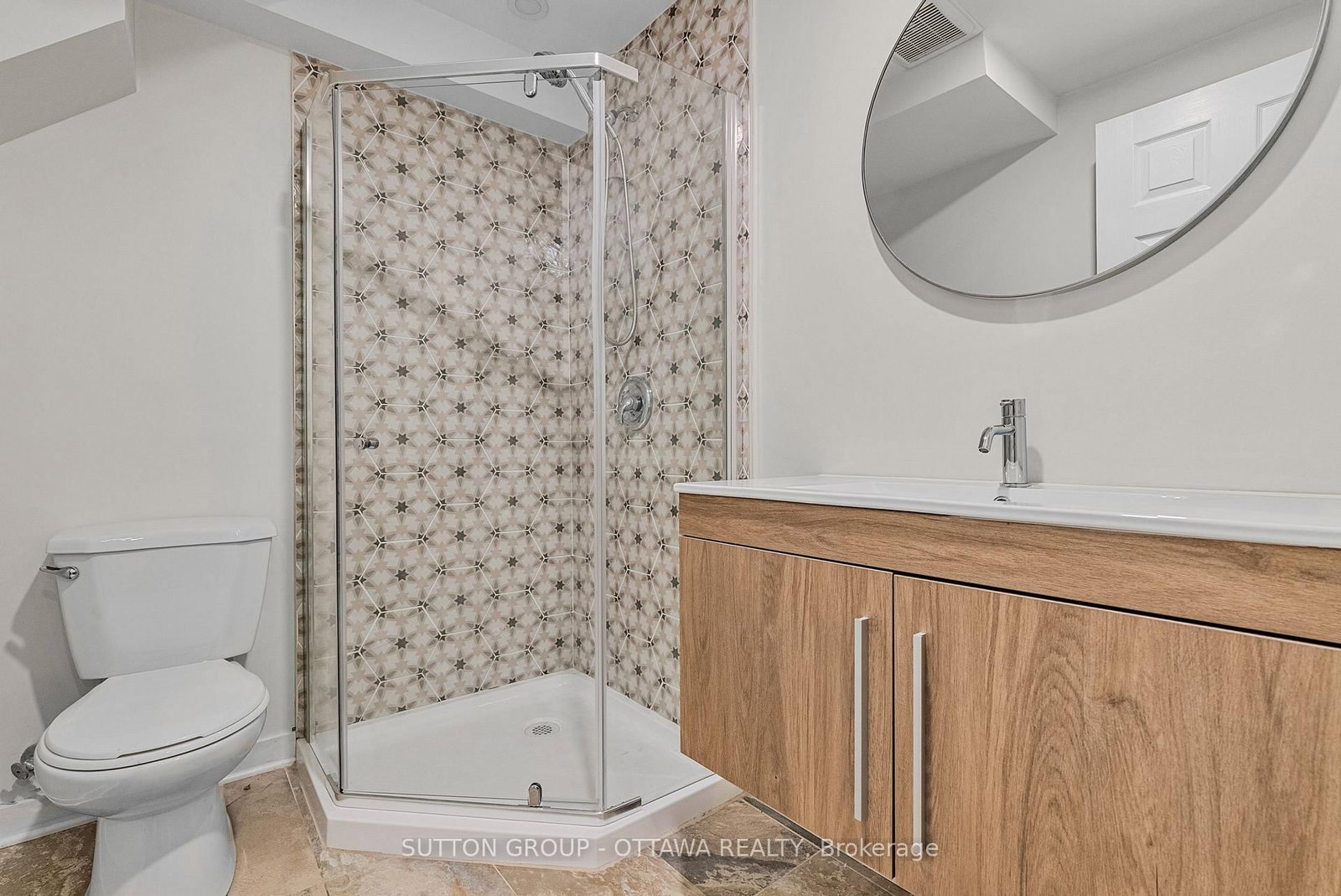 6651 Tooney Drive • Ottawa, ON photo 31