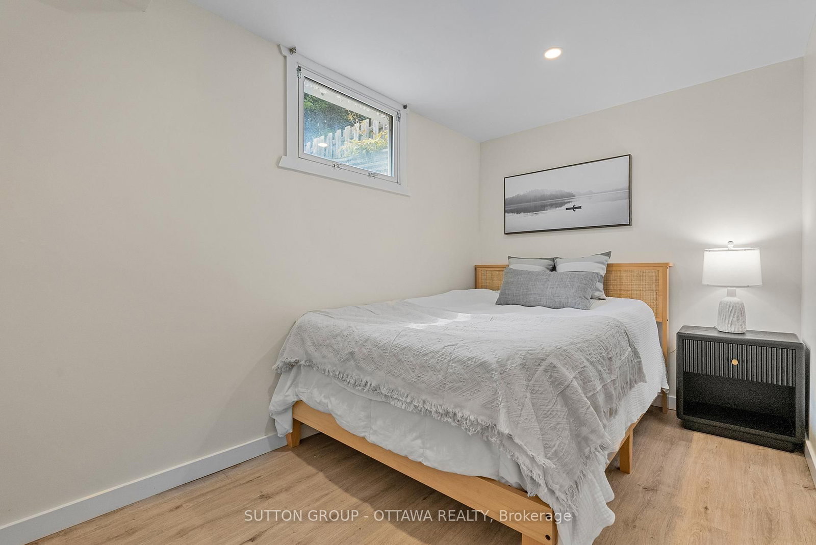 6651 Tooney Drive • Ottawa, ON photo 33
