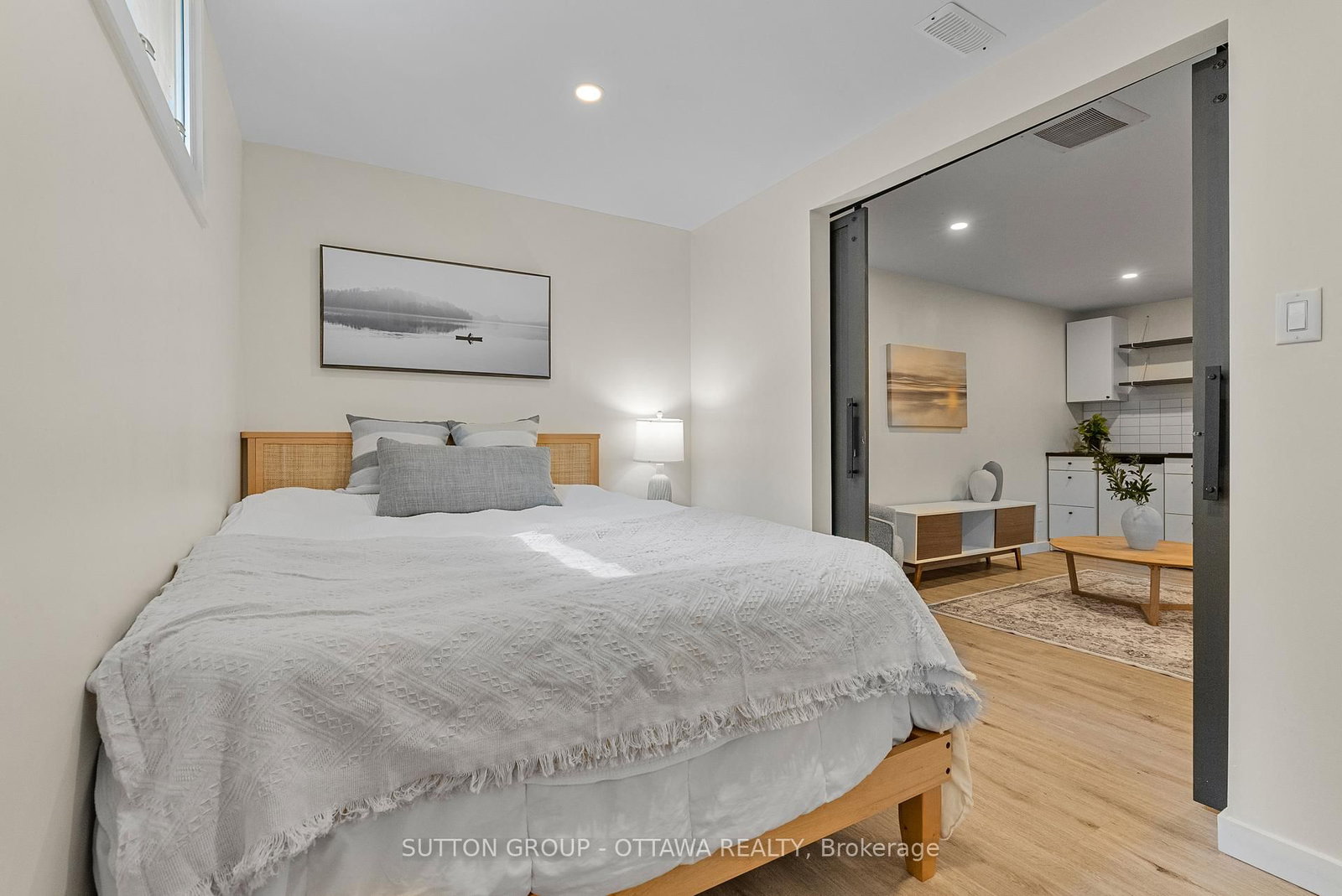 6651 Tooney Drive • Ottawa, ON photo 34