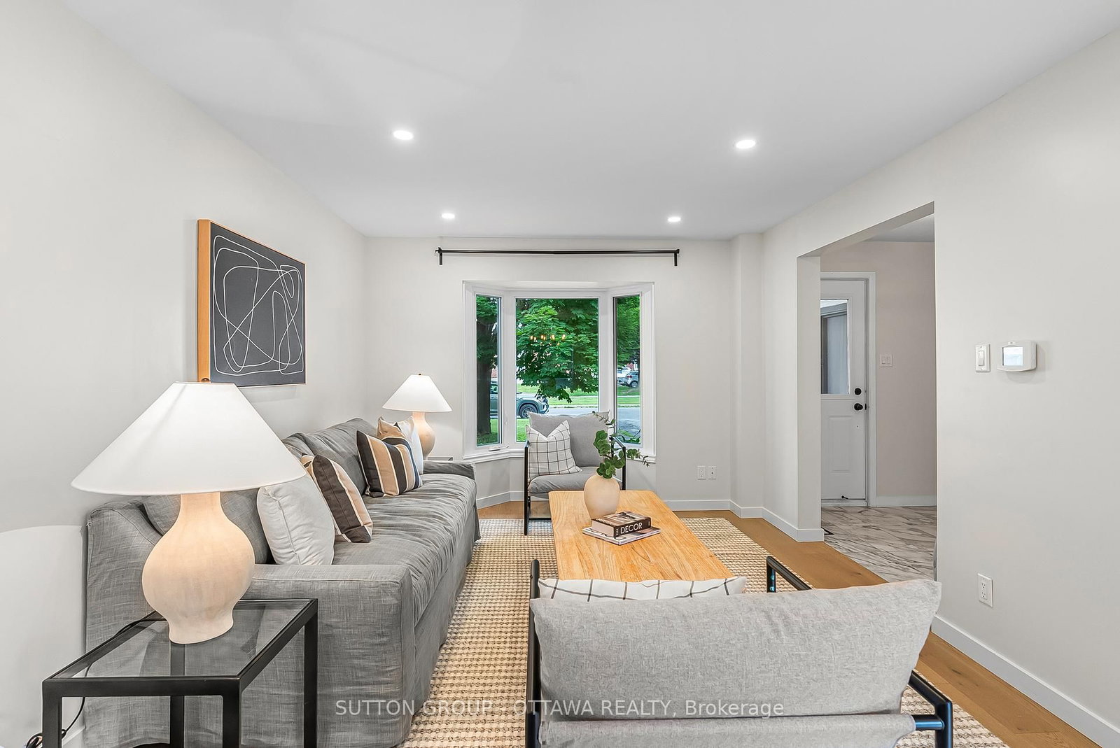 6651 Tooney Drive • Ottawa, ON photo 5
