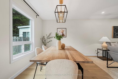 6651 Tooney Drive • Ottawa, ON photo 8
