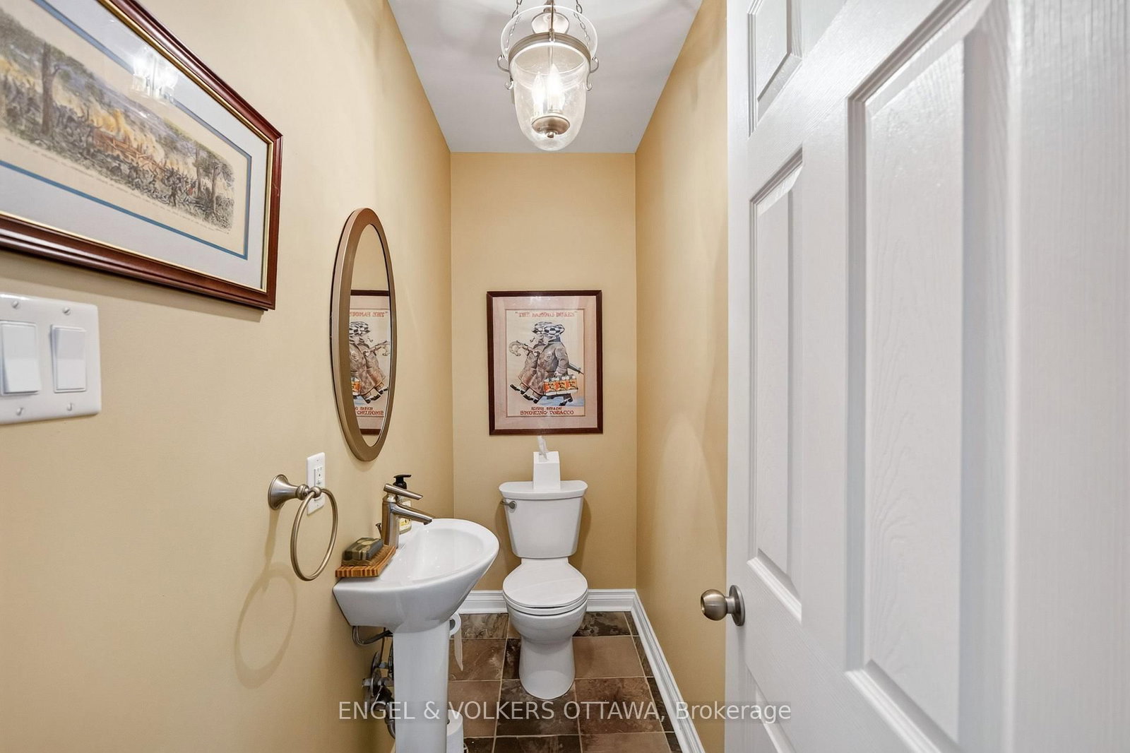 533 Hilson Avenue • Ottawa, ON photo 21