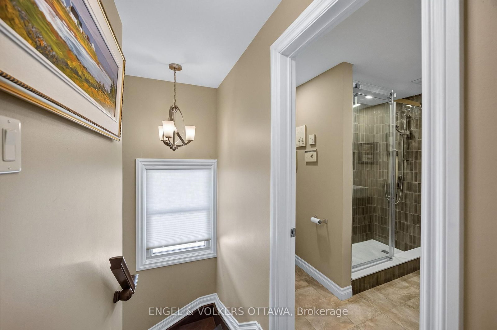 533 Hilson Avenue • Ottawa, ON photo 34