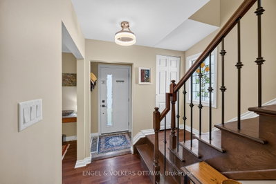 533 Hilson Avenue • Ottawa, ON photo 4