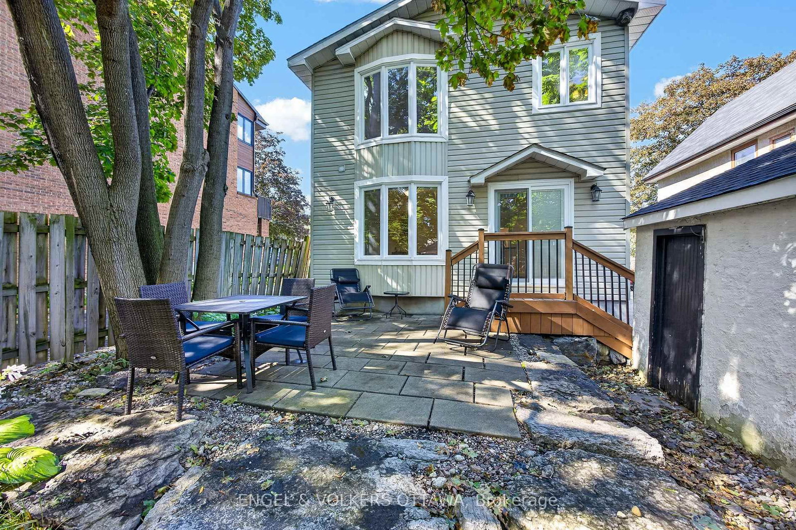 533 Hilson Avenue • Ottawa, ON photo 49
