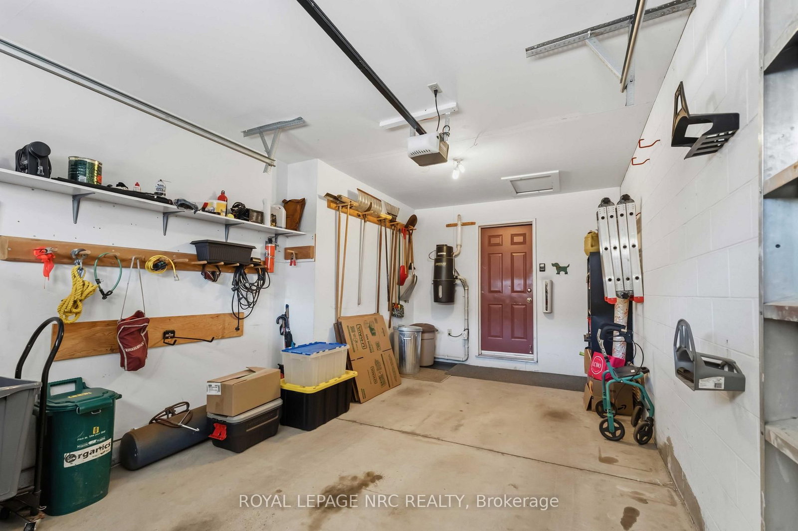 4107 Butternut Court • #10 • Lincoln, ON photo 12