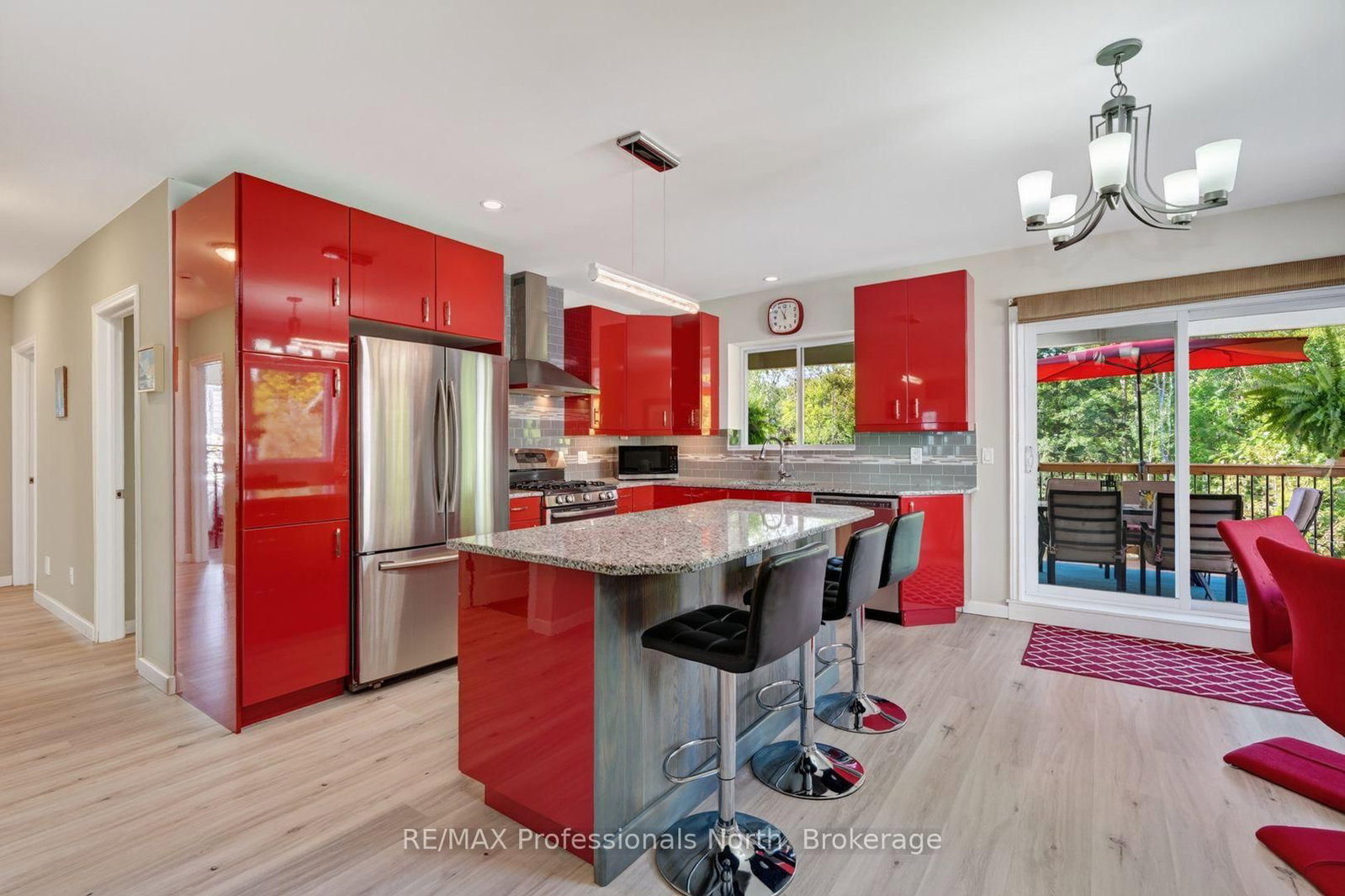 38 Goodwin Drive • Huntsville, ON photo 10