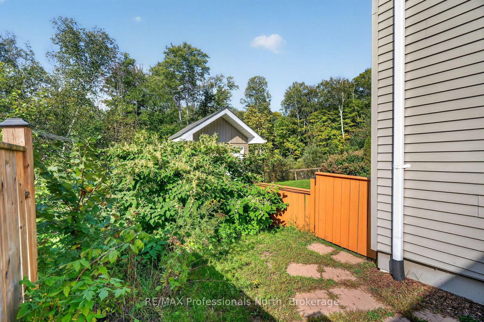 38 Goodwin Drive • Huntsville, ON photo 34