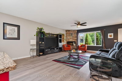 38 Goodwin Drive • Huntsville, ON photo 8
