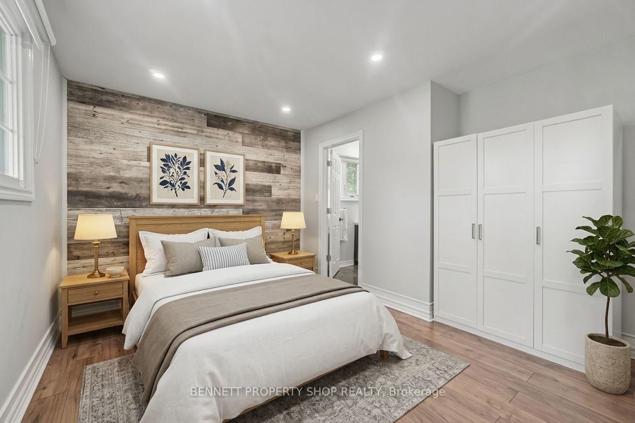 1902 Featherston Drive • Ottawa, ON photo 17