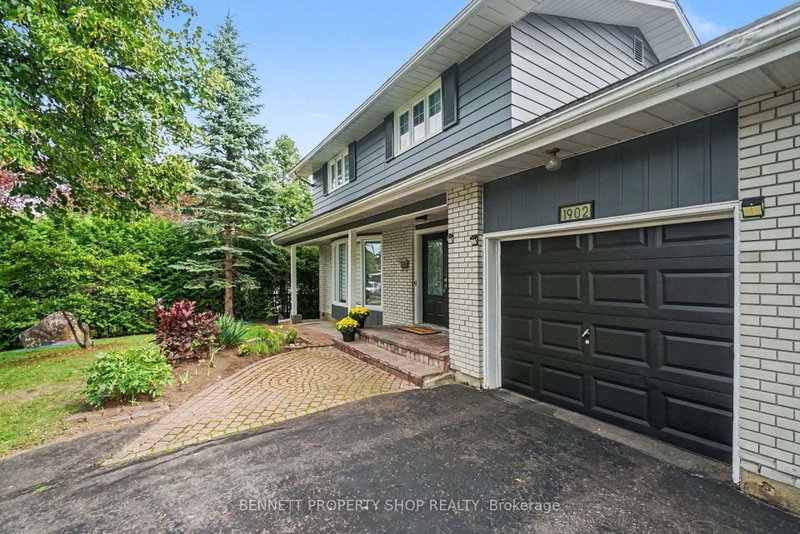 1902 Featherston Drive