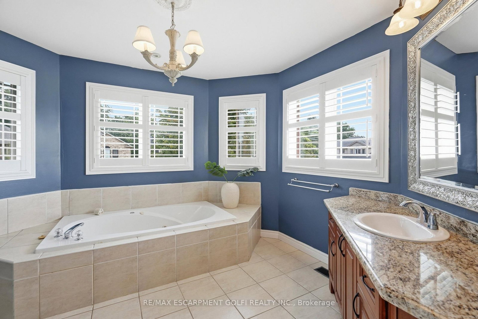 31 COMMANDO Court • Hamilton, ON photo 21