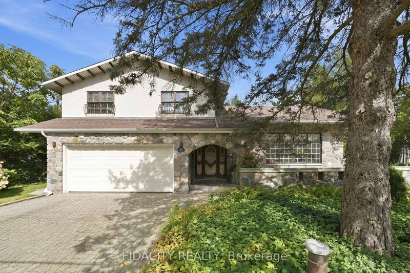 45 Cortleigh Drive