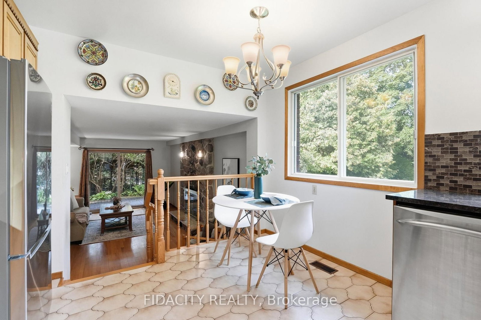 45 Cortleigh Drive • Ottawa, ON photo 15