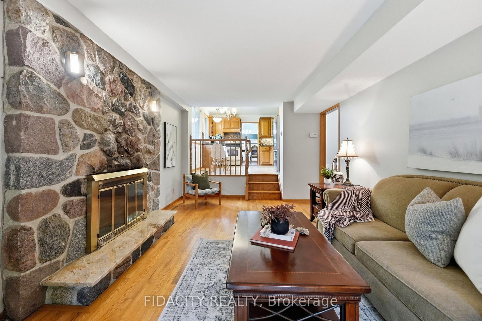 45 Cortleigh Drive • Ottawa, ON photo 19