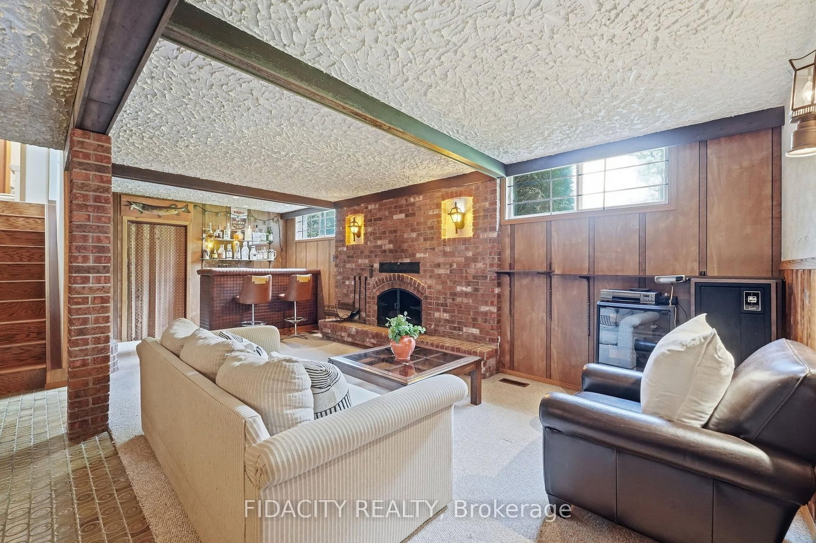 45 Cortleigh Drive • Ottawa, ON photo 29
