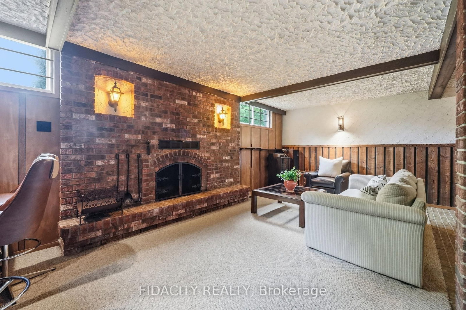 45 Cortleigh Drive • Ottawa, ON photo 31