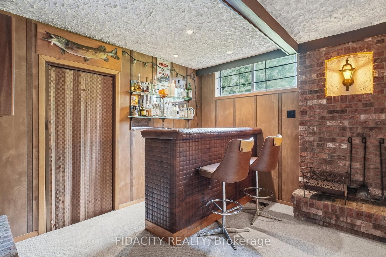 45 Cortleigh Drive • Ottawa, ON photo 33