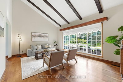 45 Cortleigh Drive • Ottawa, ON photo 6