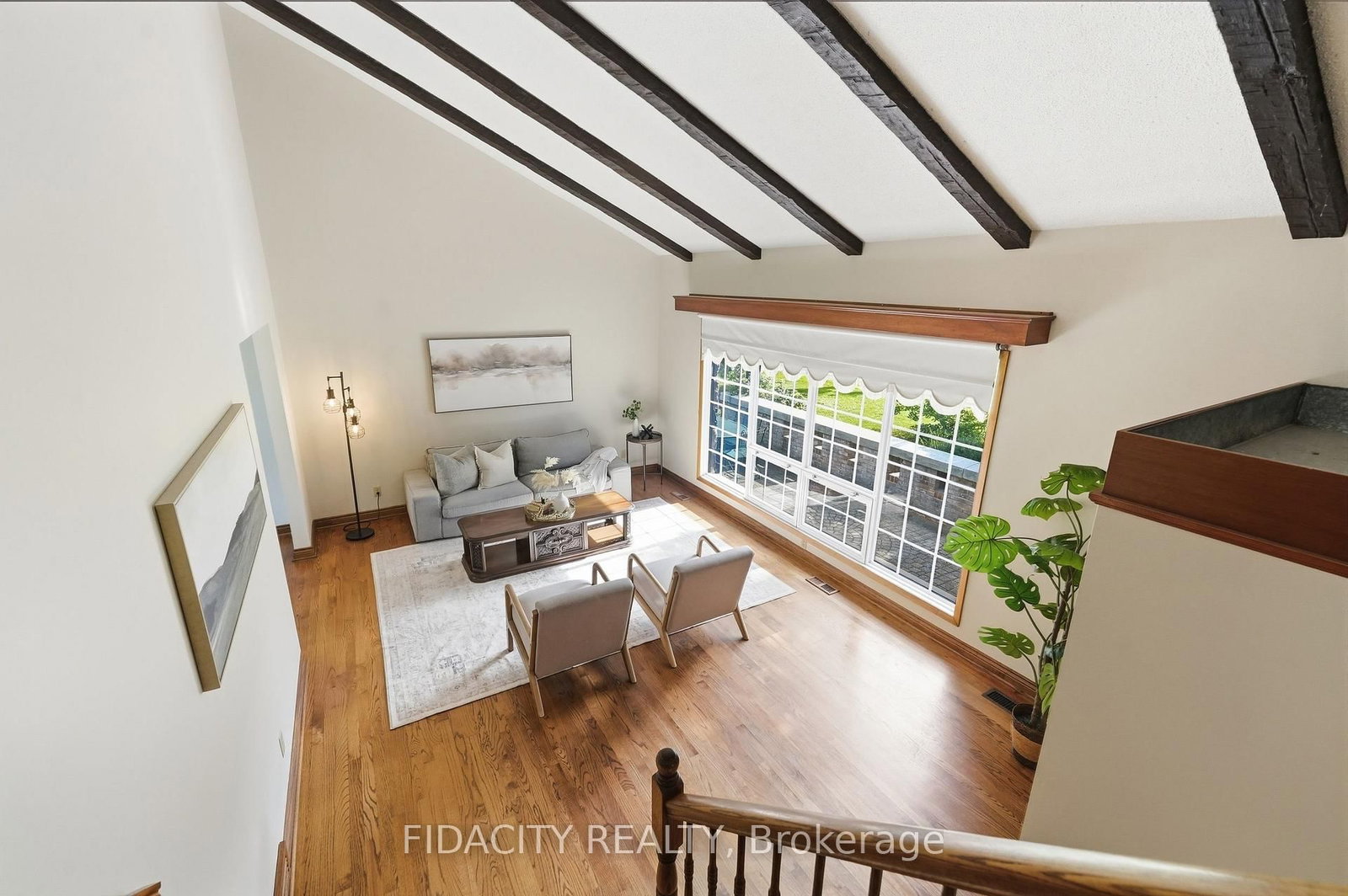 45 Cortleigh Drive • Ottawa, ON photo 9