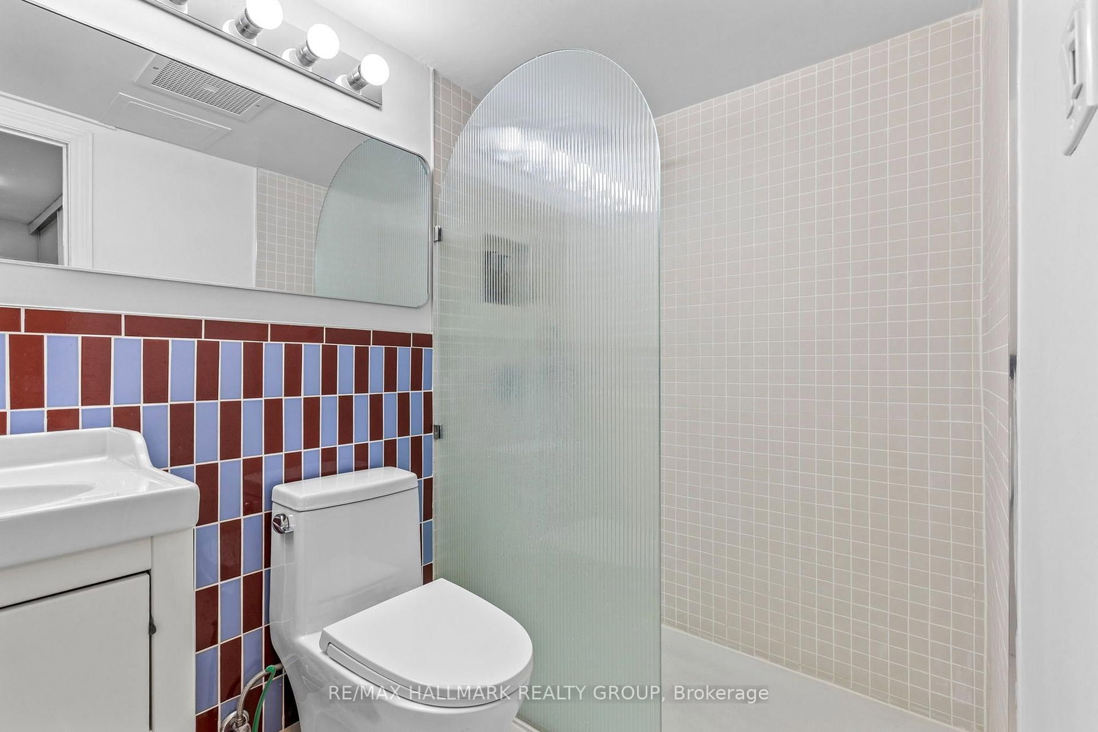 18 Nepean Street • #701 • Ottawa, ON photo 19