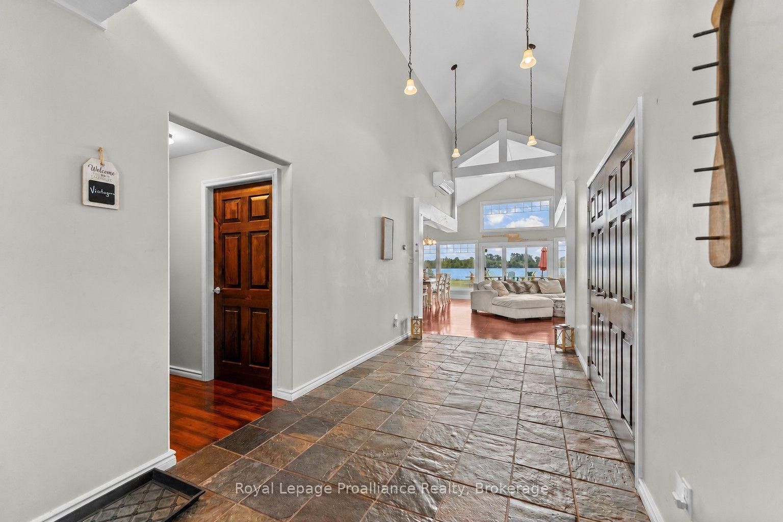 137 Lakeshore Drive • Barry's Bay, ON photo 12
