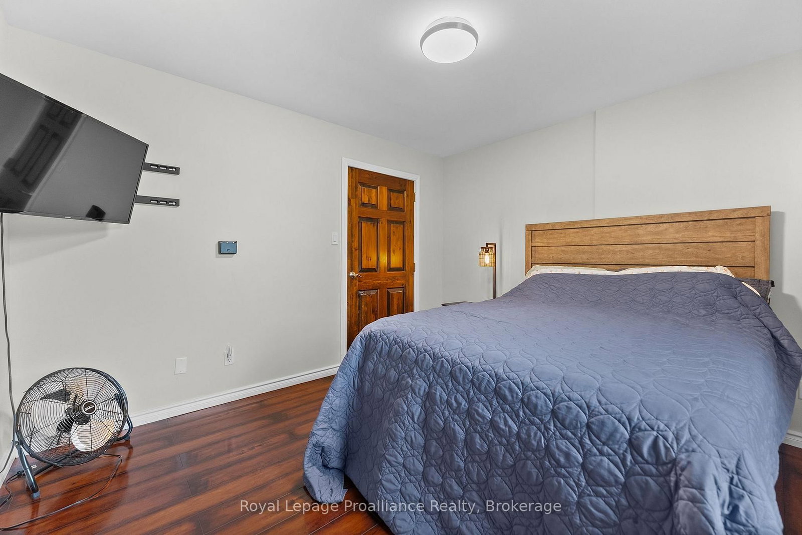 137 Lakeshore Drive • Barry's Bay, ON photo 24