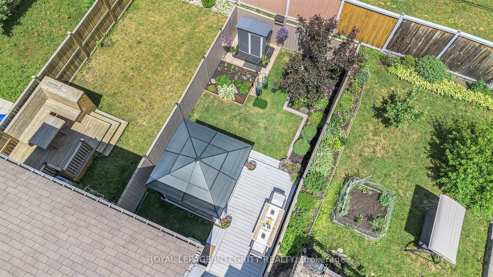 563 Remnor Avenue • Ottawa, ON photo 36