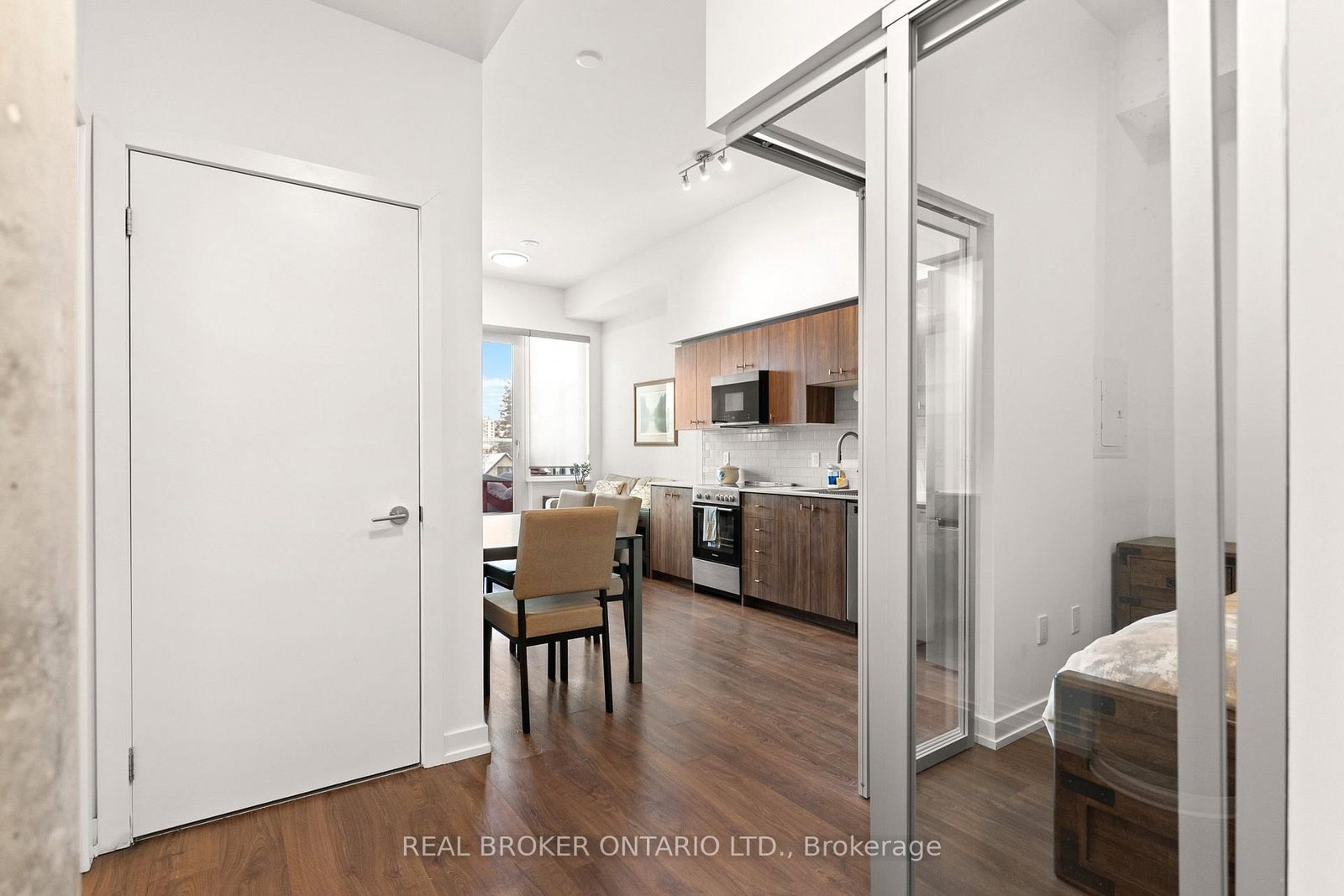 15 Wellington Street • #317 • Kitchener, ON photo 4