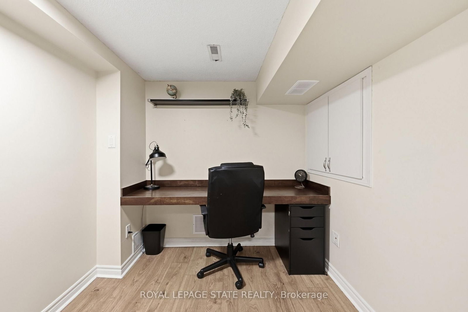10 Davidson Boulevard • #24 • Hamilton, ON photo 32