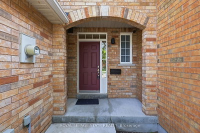 10 Davidson Boulevard • #24 • Hamilton, ON photo 5