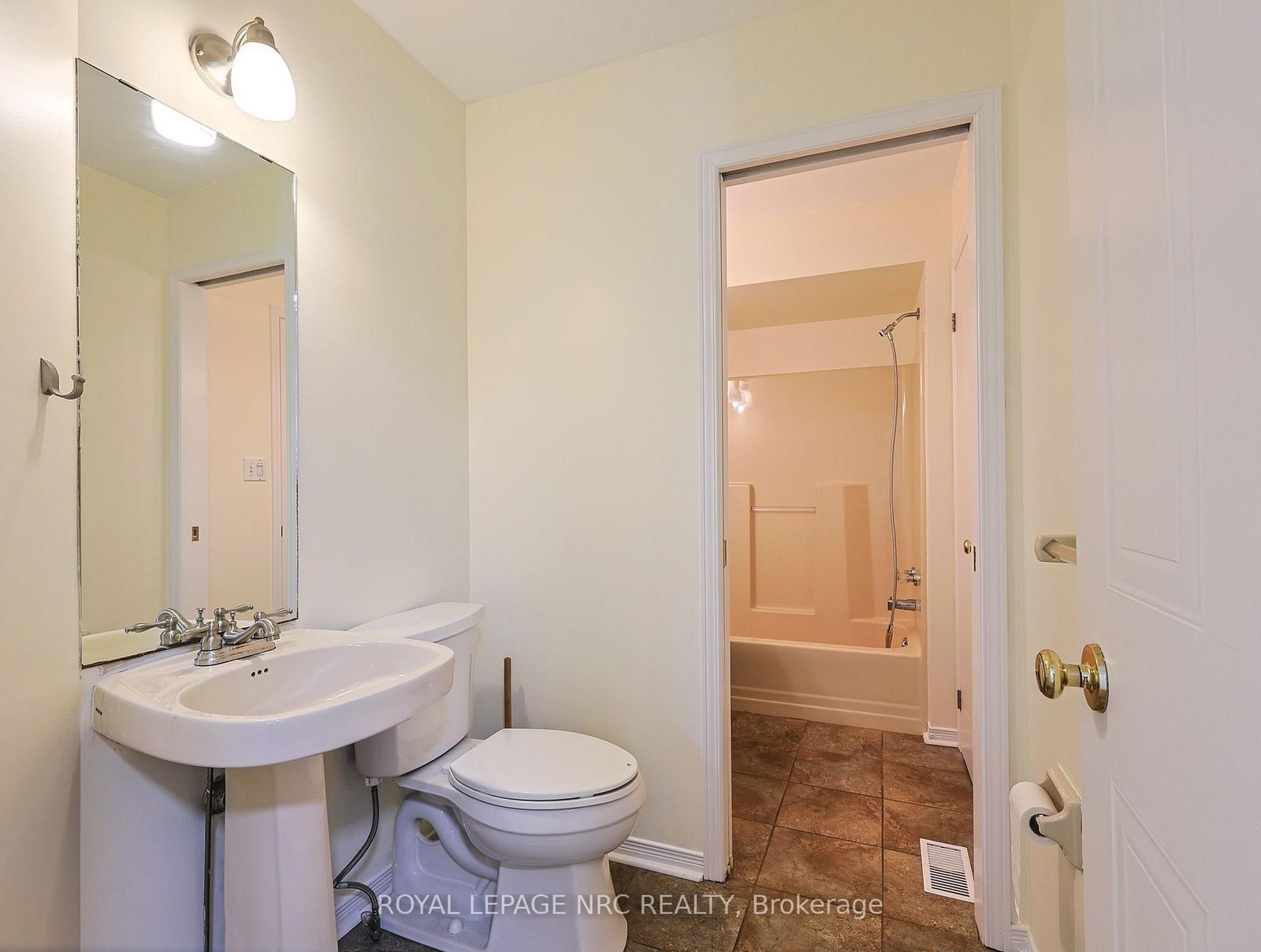11 WILLVER Drive • St. Catharines, ON photo 14