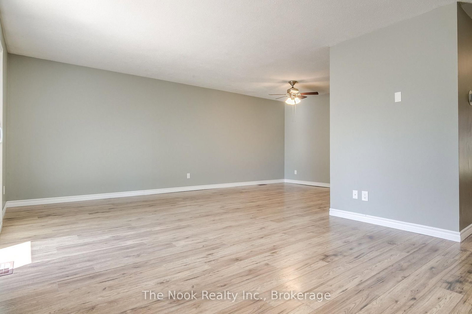 95 Peacock Boulevard • Port Hope, ON photo 5