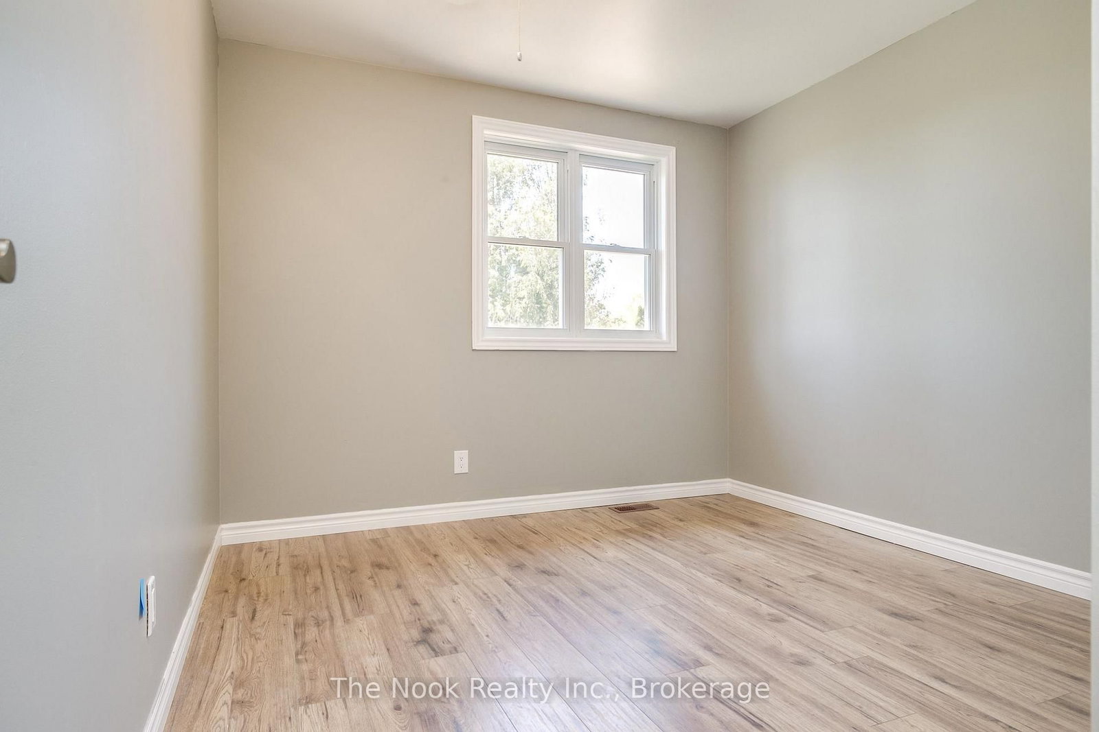 95 Peacock Boulevard • Port Hope, ON photo 6
