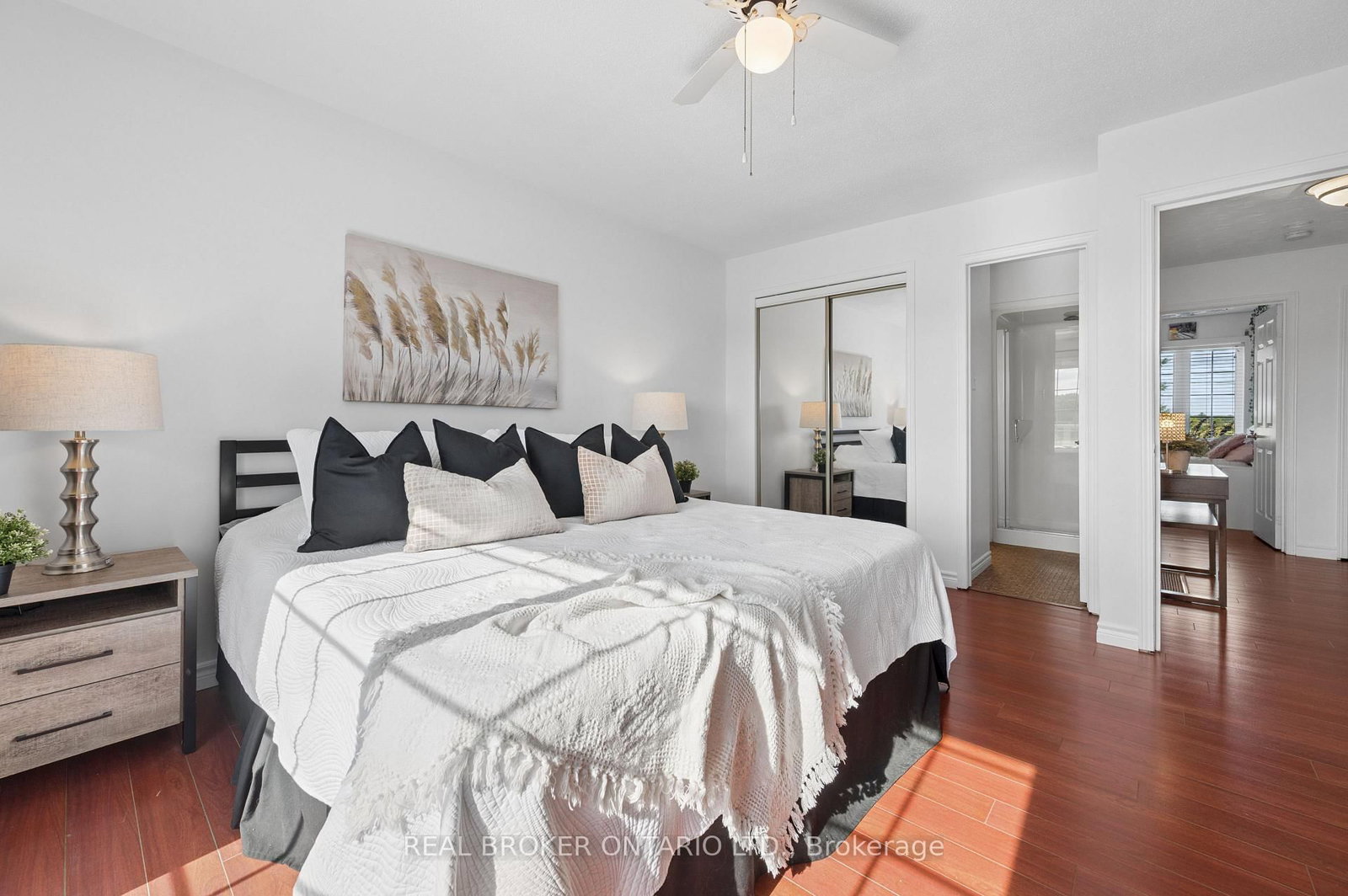 1049 Sheffield Road • Hamilton, ON photo 15