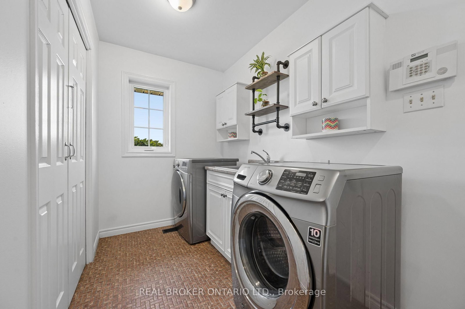 1049 Sheffield Road • Hamilton, ON photo 20