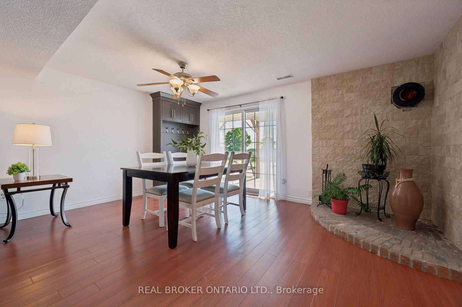 1049 Sheffield Road • Hamilton, ON photo 23