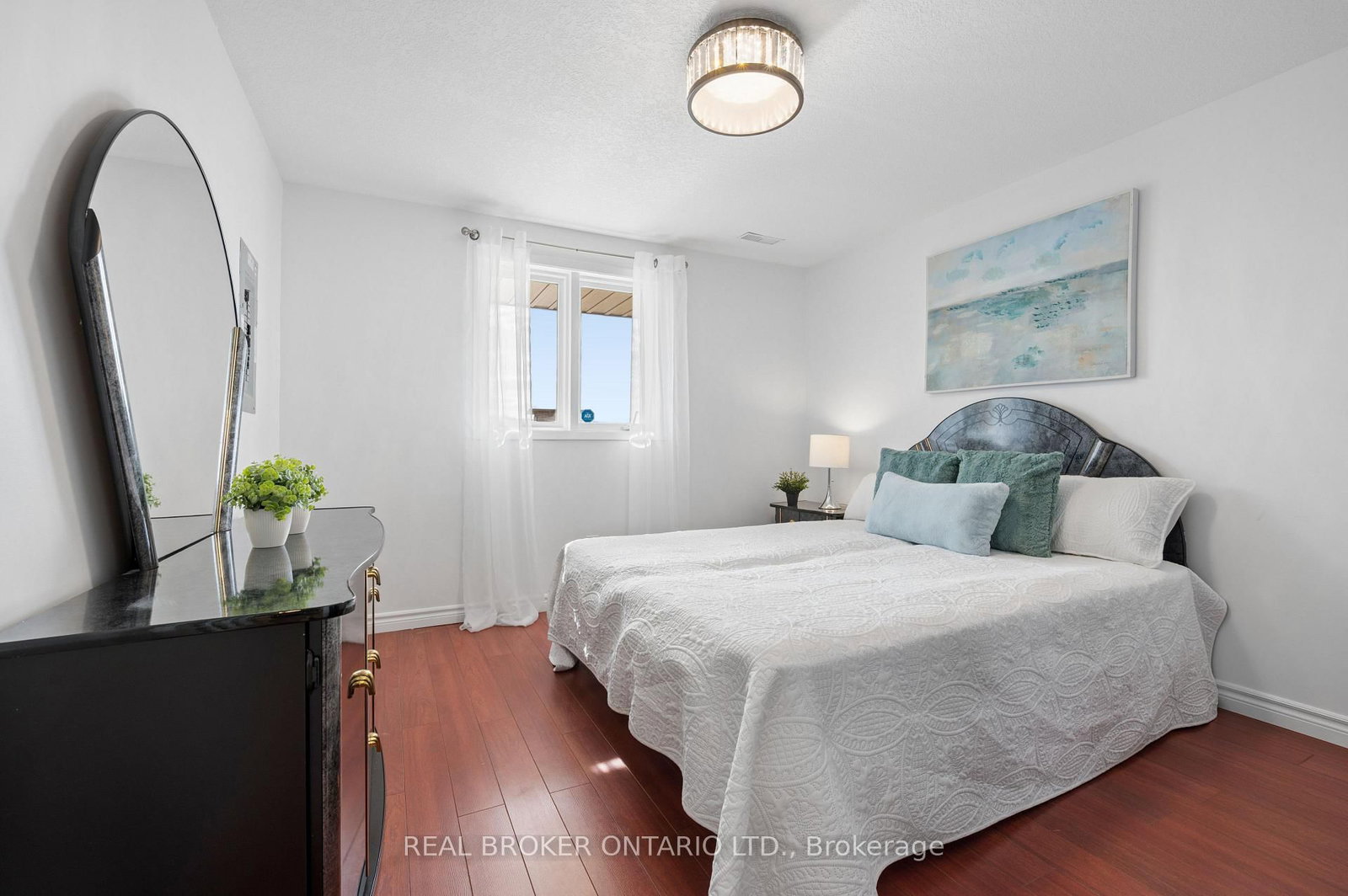 1049 Sheffield Road • Hamilton, ON photo 32