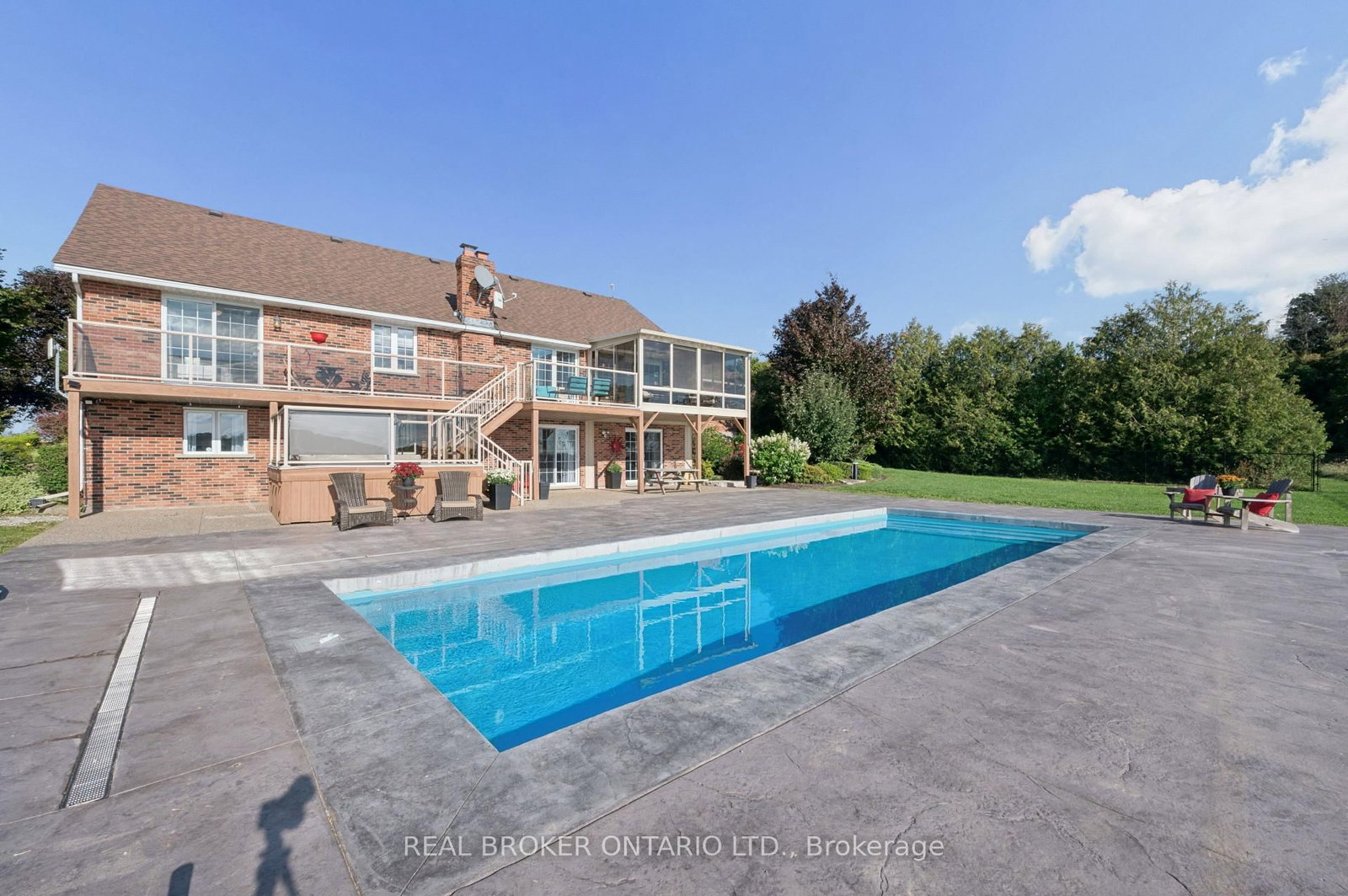 1049 Sheffield Road • Hamilton, ON photo 34