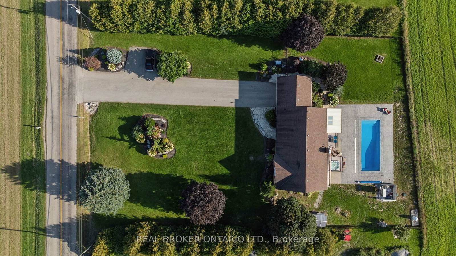 1049 Sheffield Road • Hamilton, ON photo 37