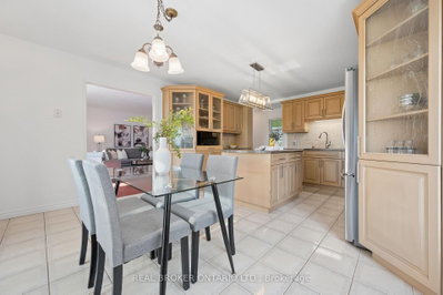 1049 Sheffield Road • Hamilton, ON photo 6