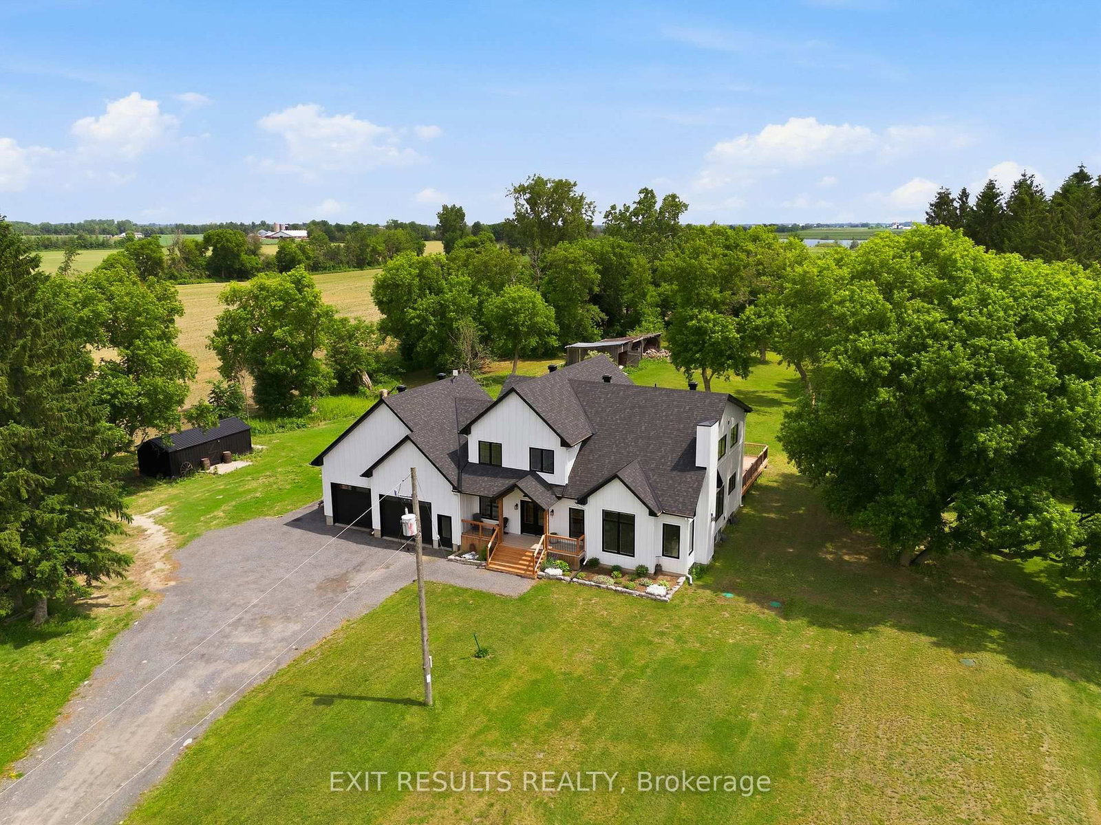 2083 Groves Road • Russell, ON photo 35