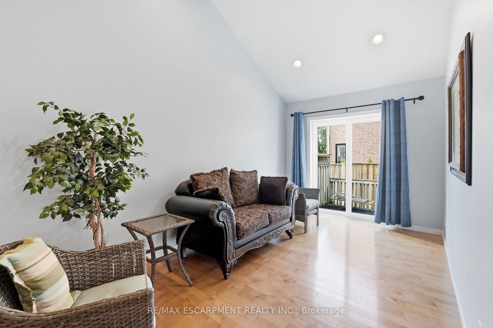 222 FELLOWES Crescent • #2 • Hamilton, ON photo 12