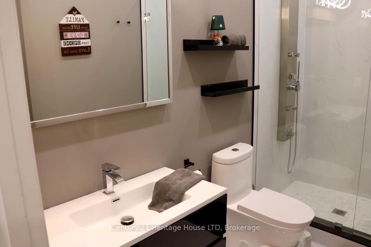9785 Niagara River Parkway • Niagara Falls, ON photo 35