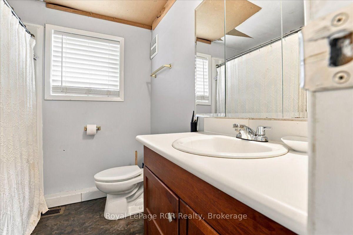 151601 Southgate Sideroad 15 • Southgate, ON photo 18