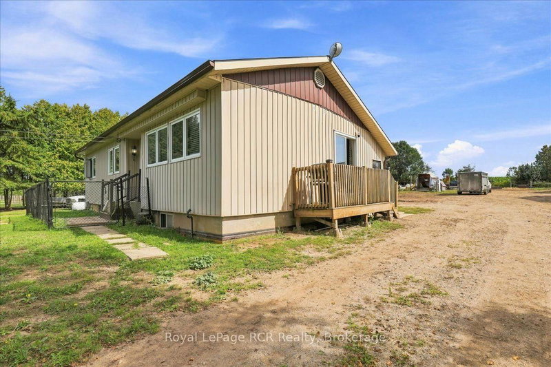 151601 Southgate Sideroad 15 photo 5